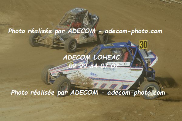 http://v2.adecom-photo.com/images//2.AUTOCROSS/2019/AUTOCROSS_OUEST_PIPRIAC_2019/MAXI_SPRINT/HENRY_Julien/55A_7364.JPG