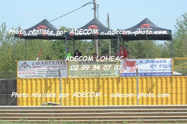 http://v2.adecom-photo.com/images//2.AUTOCROSS/2019/AUTOCROSS_STEINBOURG_2019/AMBIANCE_DIVERS/61A_5155.JPG