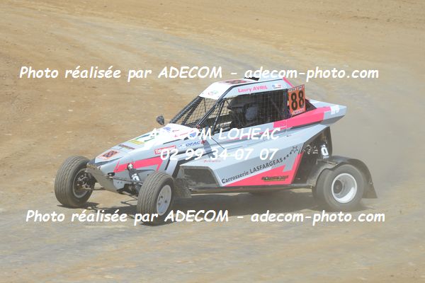 http://v2.adecom-photo.com/images//2.AUTOCROSS/2019/AUTOCROSS_ST_VINCENT_2019/SPRINT_GIRL/AVRIL_Laury/40A_7587.JPG