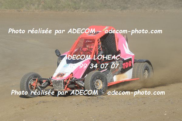 http://v2.adecom-photo.com/images//2.AUTOCROSS/2019/AUTOCROSS_ST_VINCENT_2019/SPRINT_GIRL/BOURSE_Oceane/40A_8837.JPG