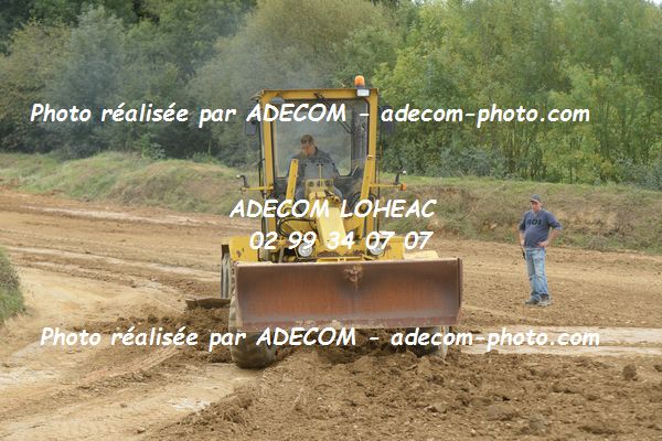 http://v2.adecom-photo.com/images//2.AUTOCROSS/2019/CAMION_CROSS_ST_VINCENT_2019/AMBIANCE_DIVERS/72A_2386.JPG