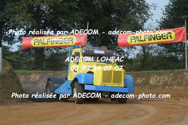 http://v2.adecom-photo.com/images//2.AUTOCROSS/2019/CAMION_CROSS_ST_VINCENT_2019/CAMIONS/NEEL_Fabien/72A_1018.JPG