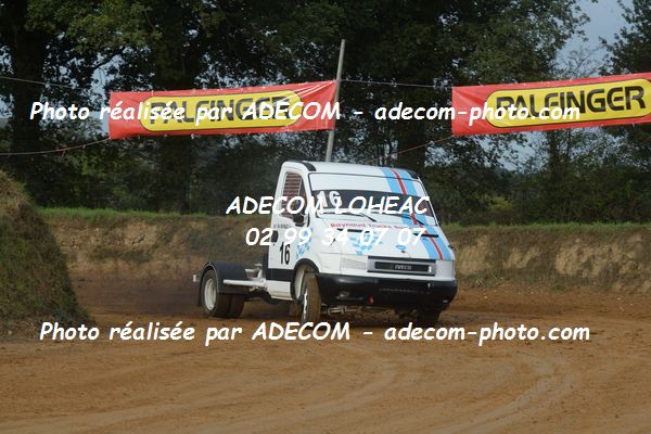 http://v2.adecom-photo.com/images//2.AUTOCROSS/2019/CAMION_CROSS_ST_VINCENT_2019/CAMIONS/RAYNAUD_Eric/72A_0831.JPG
