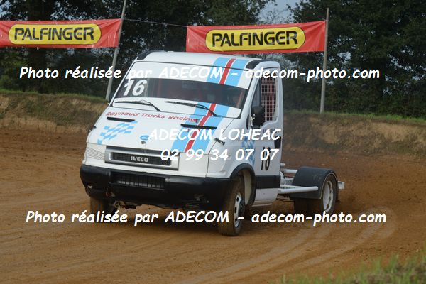 http://v2.adecom-photo.com/images//2.AUTOCROSS/2019/CAMION_CROSS_ST_VINCENT_2019/CAMIONS/RAYNAUD_Eric/72A_0846.JPG