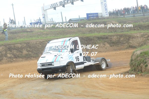 http://v2.adecom-photo.com/images//2.AUTOCROSS/2019/CAMION_CROSS_ST_VINCENT_2019/CAMIONS/RAYNAUD_Eric/72A_2170.JPG