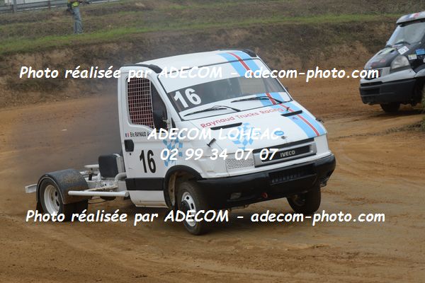 http://v2.adecom-photo.com/images//2.AUTOCROSS/2019/CAMION_CROSS_ST_VINCENT_2019/CAMIONS/RAYNAUD_Eric/72A_2172.JPG
