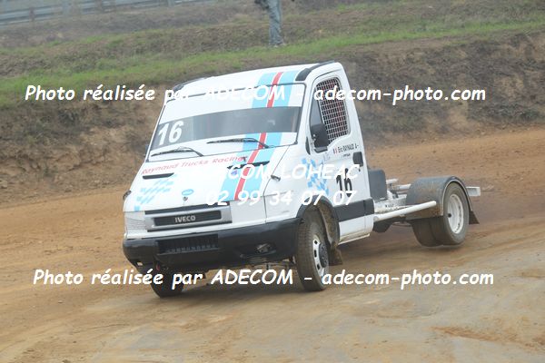 http://v2.adecom-photo.com/images//2.AUTOCROSS/2019/CAMION_CROSS_ST_VINCENT_2019/CAMIONS/RAYNAUD_Eric/72A_2182.JPG