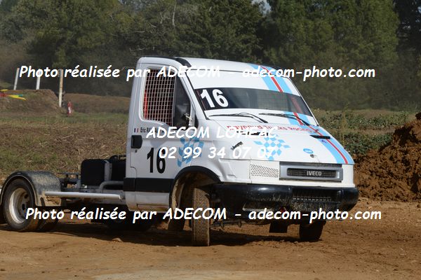 http://v2.adecom-photo.com/images//2.AUTOCROSS/2019/CAMION_CROSS_ST_VINCENT_2019/CAMIONS/RAYNAUD_Eric/72A_4531.JPG