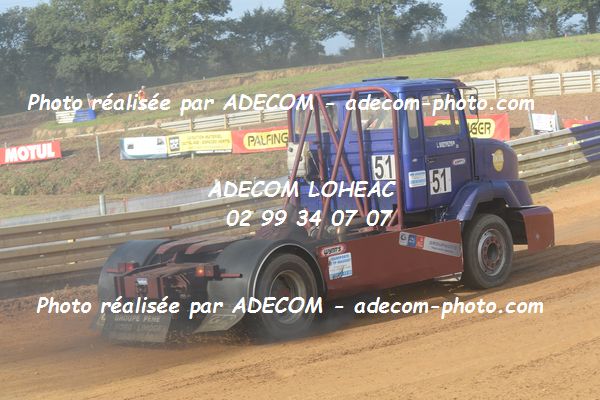 http://v2.adecom-photo.com/images//2.AUTOCROSS/2019/CAMION_CROSS_ST_VINCENT_2019/CAMIONS/SKRZYPEZKL_Ludovic/72A_1381.JPG