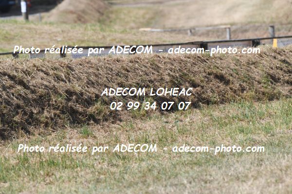 http://v2.adecom-photo.com/images//2.AUTOCROSS/2022/12_AUTOCROSS_OUEST_MAURON_2022/JUNIOR_SPRINT/BREUILLY_Dorian/89A_2932.JPG