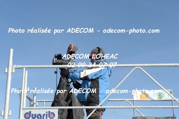 http://v2.adecom-photo.com/images//2.AUTOCROSS/2022/2_AUTOCROSS_MAURON_2022/AMBIANCE_DIVERS/70E_4219.JPG