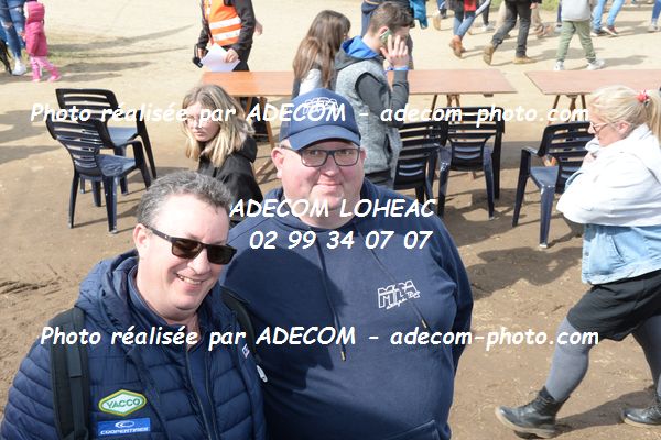 http://v2.adecom-photo.com/images//2.AUTOCROSS/2022/2_AUTOCROSS_MAURON_2022/AMBIANCE_DIVERS/70E_4325.JPG