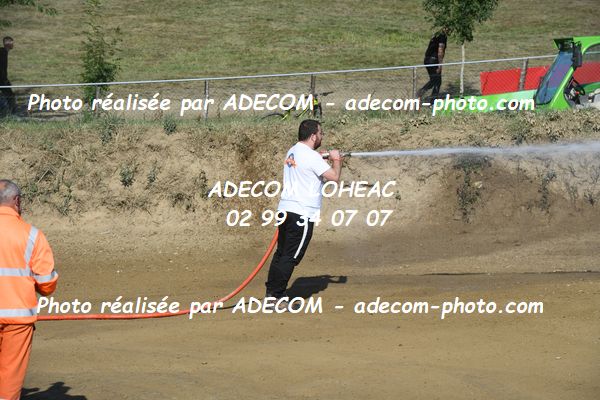 http://v2.adecom-photo.com/images//2.AUTOCROSS/2023/18_AUTOCROSS_OUEST_FENIOUX_2023/AMBIANCE_DIVERS/50A_4279.JPG