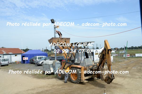 http://v2.adecom-photo.com/images//2.AUTOCROSS/2023/21_AUTOCROSS_MONTAUBAN_2023/AMBIANCE_DIVERS/53E_9922.JPG