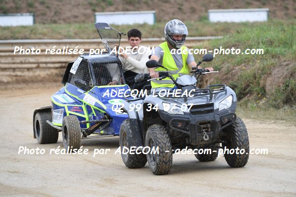 http://v2.adecom-photo.com/images//2.AUTOCROSS/2023/21_AUTOCROSS_MONTAUBAN_2023/AMBIANCE_DIVERS/58A_9293.JPG