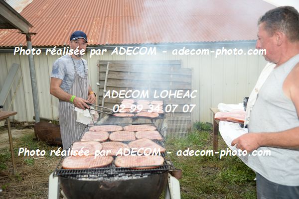http://v2.adecom-photo.com/images//2.AUTOCROSS/2023/21_AUTOCROSS_MONTAUBAN_2023/AMBIANCE_DIVERS/58E_0037.JPG
