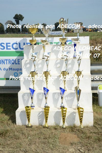 http://v2.adecom-photo.com/images//2.AUTOCROSS/2023/21_AUTOCROSS_MONTAUBAN_2023/AMBIANCE_DIVERS/58E_0044.JPG