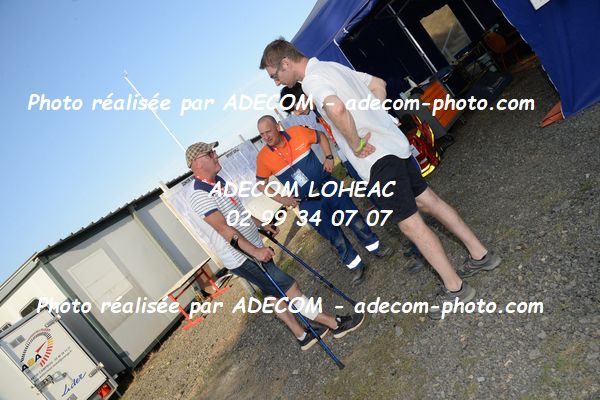 http://v2.adecom-photo.com/images//2.AUTOCROSS/2023/21_AUTOCROSS_MONTAUBAN_2023/AMBIANCE_DIVERS/58E_9987.JPG