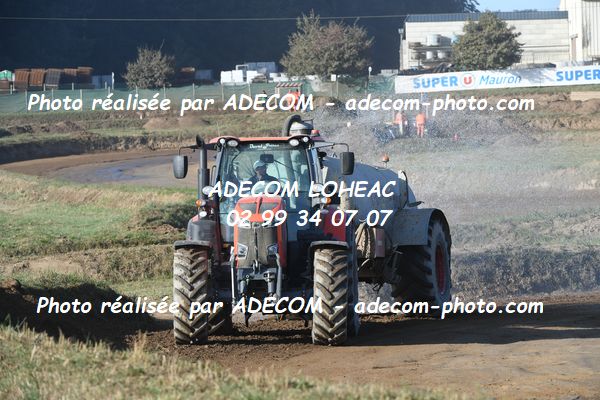 http://v2.adecom-photo.com/images//2.AUTOCROSS/2023/24_AUTOCROSS_OUEST_MAURON_2023/AMBIANCE_DIVERS/64A_1278.JPG