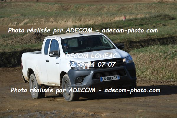 http://v2.adecom-photo.com/images//2.AUTOCROSS/2023/24_AUTOCROSS_OUEST_MAURON_2023/AMBIANCE_DIVERS/64A_1400.JPG