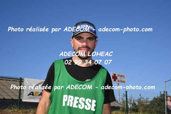 http://v2.adecom-photo.com/images//2.AUTOCROSS/2023/24_AUTOCROSS_OUEST_MAURON_2023/AMBIANCE_DIVERS/64A_1841.JPG