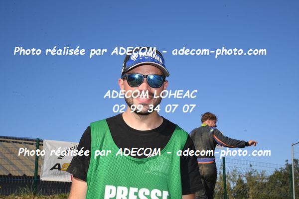 http://v2.adecom-photo.com/images//2.AUTOCROSS/2023/24_AUTOCROSS_OUEST_MAURON_2023/AMBIANCE_DIVERS/64A_1843.JPG