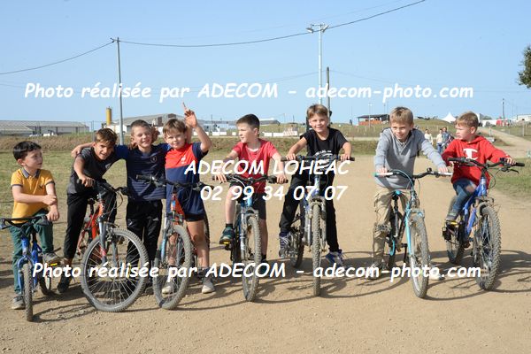 http://v2.adecom-photo.com/images//2.AUTOCROSS/2023/24_AUTOCROSS_OUEST_MAURON_2023/AMBIANCE_DIVERS/64E_1373.JPG