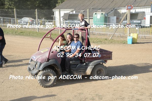 http://v2.adecom-photo.com/images//2.AUTOCROSS/2023/24_AUTOCROSS_OUEST_MAURON_2023/AMBIANCE_DIVERS/64E_1381.JPG
