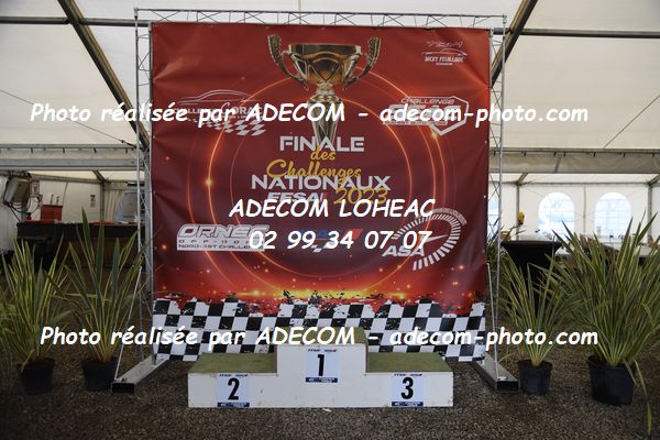 http://v2.adecom-photo.com/images//2.AUTOCROSS/2023/27_FINALE_CHALLENGE_ISSOUDUN_2023/AMBIANCE_DIVERS/67A_4526.JPG