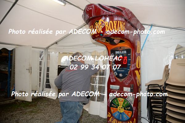 http://v2.adecom-photo.com/images//2.AUTOCROSS/2023/27_FINALE_CHALLENGE_ISSOUDUN_2023/AMBIANCE_DIVERS/67E_3593.JPG