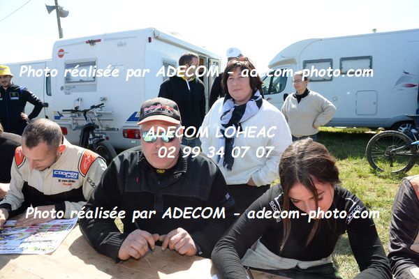 http://v2.adecom-photo.com/images//2.AUTOCROSS/2023/2_AUTOCROSS_MAURON_2023/AMBIANCE_DIVERS/22E_1616.JPG