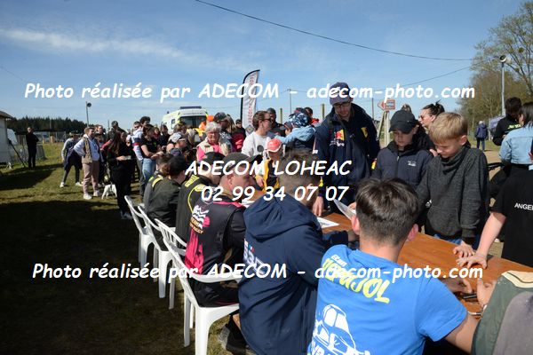 http://v2.adecom-photo.com/images//2.AUTOCROSS/2023/2_AUTOCROSS_MAURON_2023/AMBIANCE_DIVERS/22E_1627.JPG