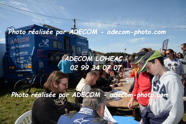 http://v2.adecom-photo.com/images//2.AUTOCROSS/2023/2_AUTOCROSS_MAURON_2023/AMBIANCE_DIVERS/22E_1629.JPG