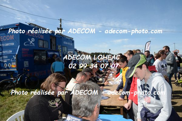 http://v2.adecom-photo.com/images//2.AUTOCROSS/2023/2_AUTOCROSS_MAURON_2023/AMBIANCE_DIVERS/22E_1630.JPG