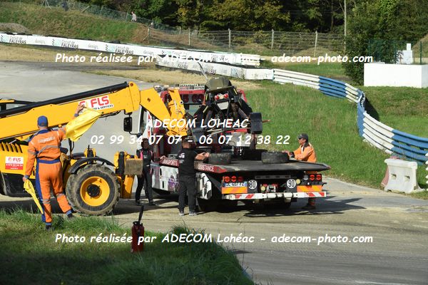 http://v2.adecom-photo.com/images//2.AUTOCROSS/2024/AUTOCROSS_FALEYRAS_2024/AMBIANCE_DIVERS/21A_8918.JPG
