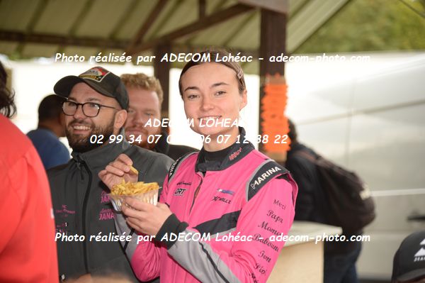 http://v2.adecom-photo.com/images//2.AUTOCROSS/2024/AUTOCROSS_FALEYRAS_2024/SPRINT_GIRLS/JANAUD_Amandine/21E_7766.JPG