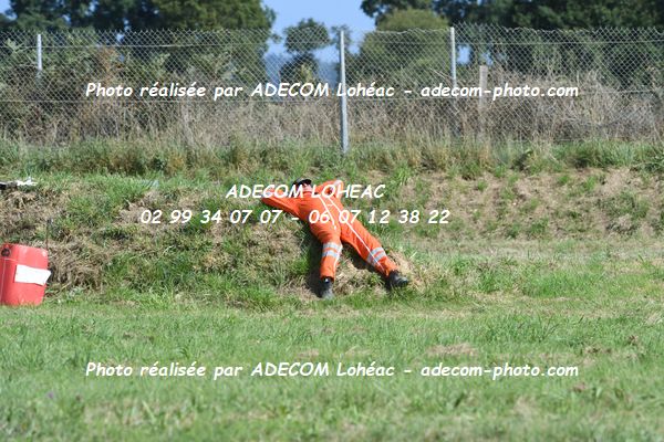 http://v2.adecom-photo.com/images//2.AUTOCROSS/2024/AUTOCROSS_OUEST_MONTAUBAN_2024/AMBIANCE_DIVERS/15A_1260.JPG