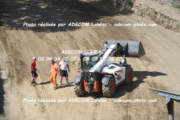 http://v2.adecom-photo.com/images//2.AUTOCROSS/2025/16_AUTOCROSS_FENIOUX_2025/AMBIANCE_DIVERS/63A_7701.JPG