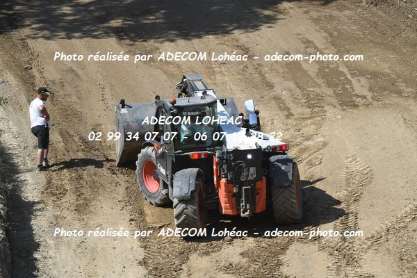 http://v2.adecom-photo.com/images//2.AUTOCROSS/2025/16_AUTOCROSS_FENIOUX_2025/AMBIANCE_DIVERS/63A_7710.JPG