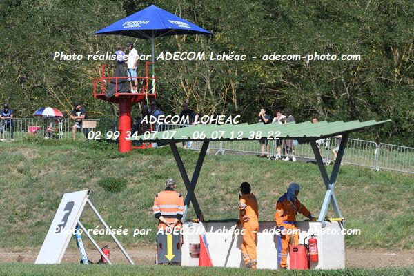 http://v2.adecom-photo.com/images//2.AUTOCROSS/2026/19_AUTOCROSS_ISSOIRE_2026/AMBIANCE_DIVERS/08A_2124.JPG