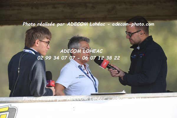 http://v2.adecom-photo.com/images//2.AUTOCROSS/2026/19_AUTOCROSS_ISSOIRE_2026/AMBIANCE_DIVERS/08A_3299.JPG