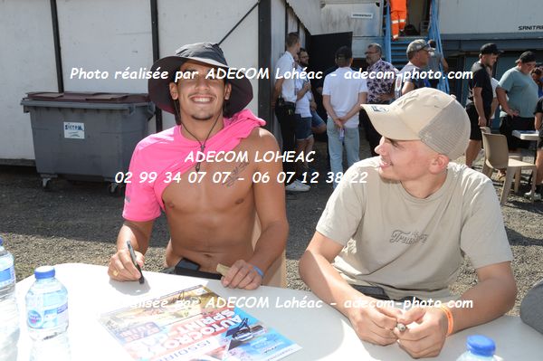http://v2.adecom-photo.com/images//2.AUTOCROSS/2026/19_AUTOCROSS_ISSOIRE_2026/AMBIANCE_DIVERS/08E_9272.JPG