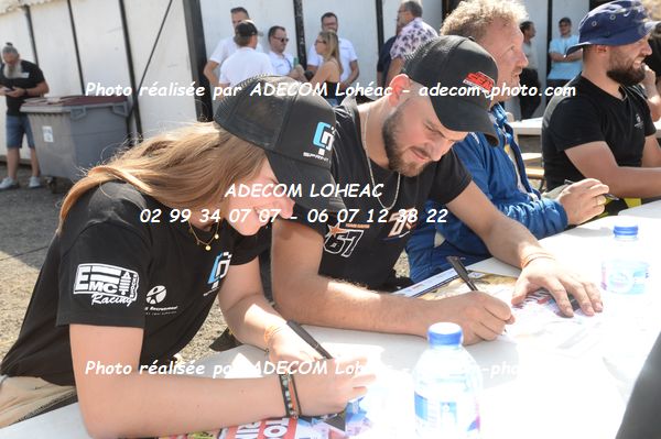 http://v2.adecom-photo.com/images//2.AUTOCROSS/2026/19_AUTOCROSS_ISSOIRE_2026/AMBIANCE_DIVERS/08E_9283.JPG