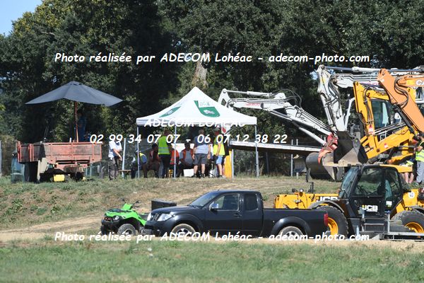 http://v2.adecom-photo.com/images//2.AUTOCROSS/2026/20_AUTOCROSS_MONTAUBAN_2026/AMBIANCE_DIVERS/30A_5169.JPG