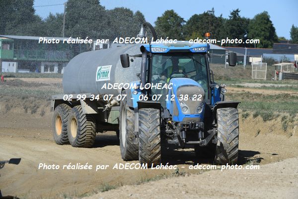 http://v2.adecom-photo.com/images//2.AUTOCROSS/2026/20_AUTOCROSS_MONTAUBAN_2026/AMBIANCE_DIVERS/30A_5264.JPG