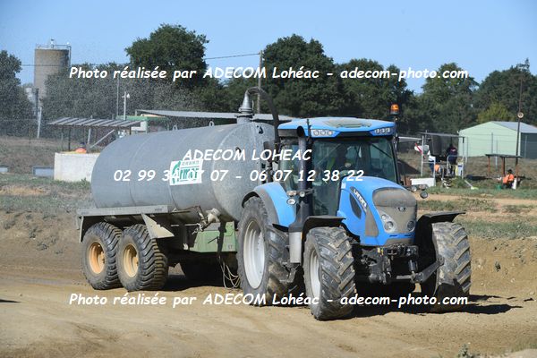 http://v2.adecom-photo.com/images//2.AUTOCROSS/2026/20_AUTOCROSS_MONTAUBAN_2026/AMBIANCE_DIVERS/30A_5303.JPG