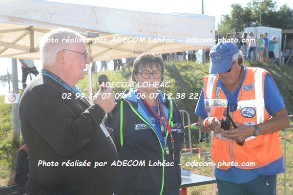 http://v2.adecom-photo.com/images//2.AUTOCROSS/2026/20_AUTOCROSS_MONTAUBAN_2026/AMBIANCE_DIVERS/30E_9329.JPG