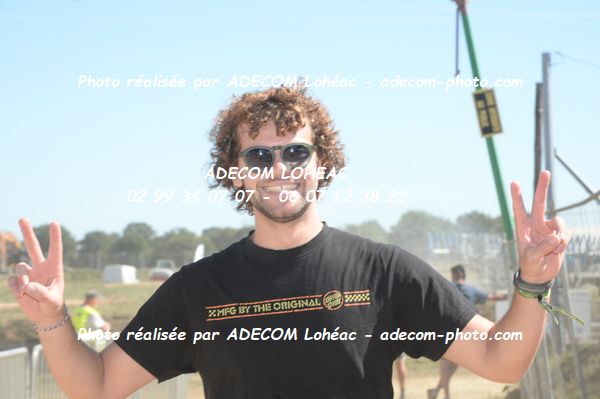 http://v2.adecom-photo.com/images//2.AUTOCROSS/2026/20_AUTOCROSS_MONTAUBAN_2026/AMBIANCE_DIVERS/30E_9442.JPG