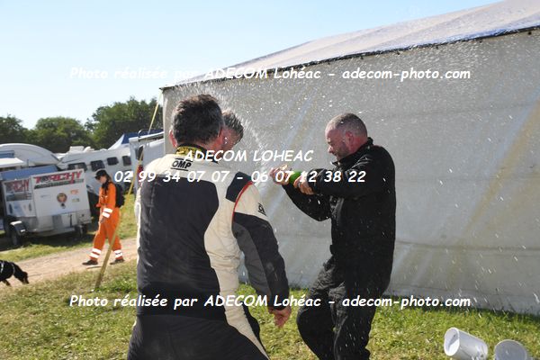 http://v2.adecom-photo.com/images//2.AUTOCROSS/2026/7_AUTOCROSS_PLOUAY_2026/PODIUMS/04A_2990.JPG