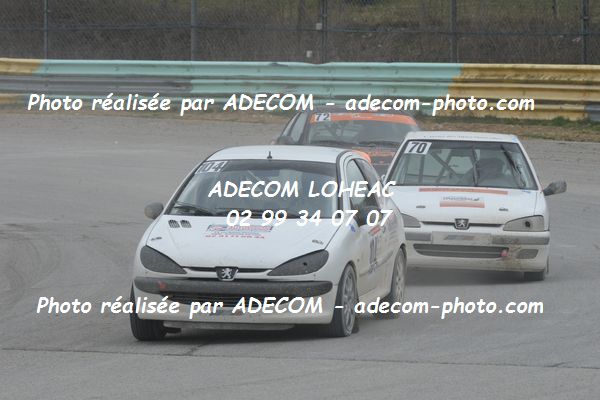 http://v2.adecom-photo.com/images//3.FOL'CAR/2019/FOL_CAR_DE_LA_NEIGE_2019/DUBOIS_Adrien/27A_0954.JPG